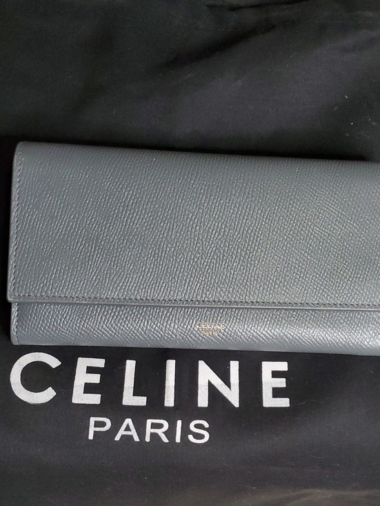 Celine Handbags - Celine GrLeather Long Wallet - Sleek Organizer Gorgeous Conditions No Calls Offs